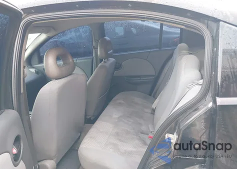 2007 Saturn Ion Ion 2 from USA, damaged, VIN 1G8AJ55F27Z177970